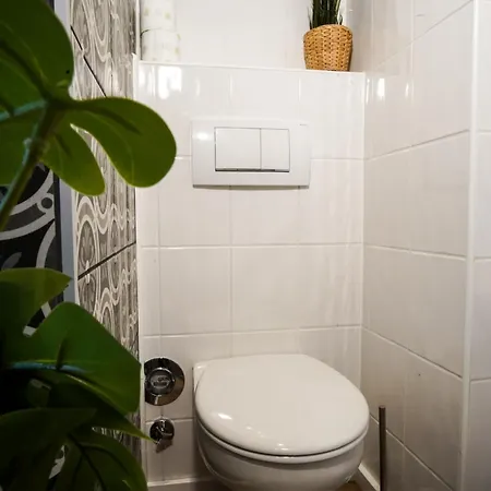 Katharina * נויוויד